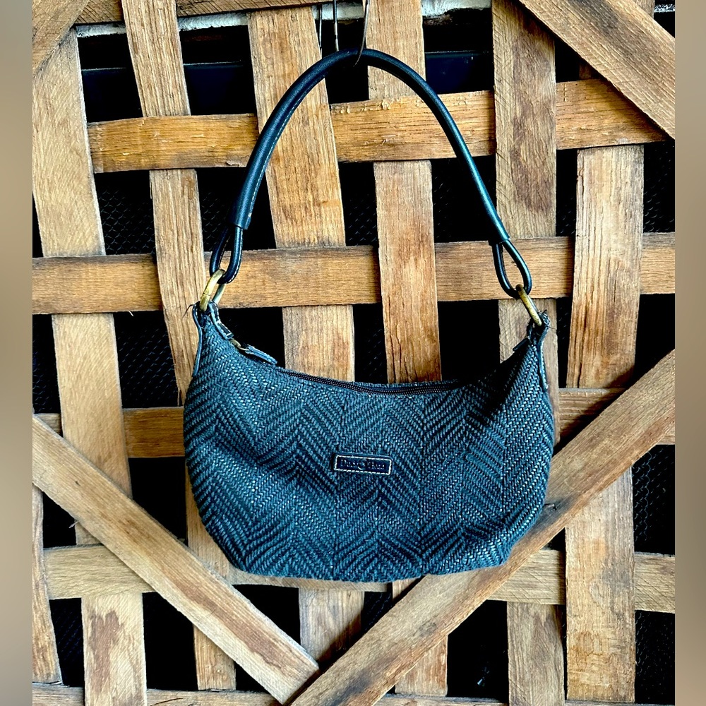 Ladies Duck Head purse small black